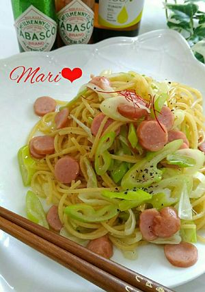 フライパン1つ長葱とウインナー中華パスタ-レシピのメイン写真