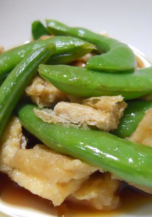 スナップ豌豆と京揚げの煮物-レシピのメイン写真