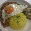 余りのカレーで簡単ドライカレー