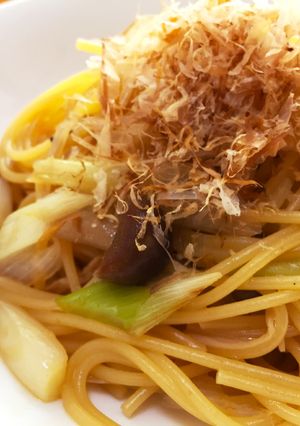 シャキシャキ長ネギとしめじの和風パスタ-レシピのメイン写真
