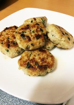 ☆餃子風☆ニラとなすの豆腐バーグ-レシピのメイン写真