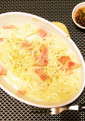 冷凍うどんのカルボナーラ-レシピのメイン写真