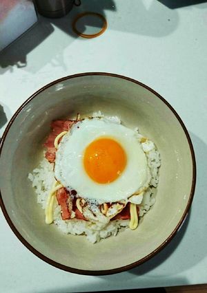 チーズべーコンエッグ丼-レシピのメイン写真