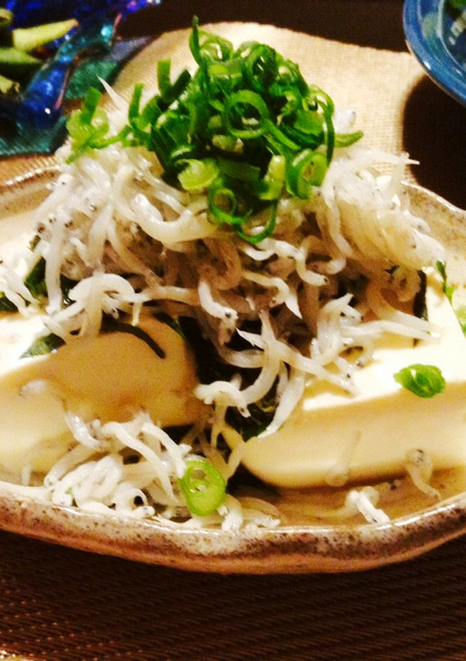 たっぷりしらすとシソネギ冷奴-レシピのメイン写真