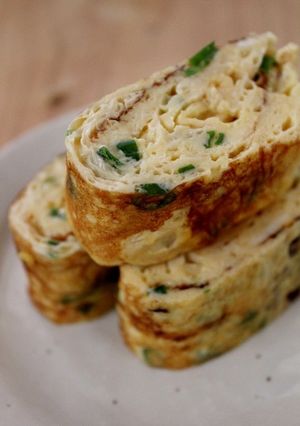 朝昼夕弁当に♪湯葉と青ねぎの卵焼き-レシピのメイン写真
