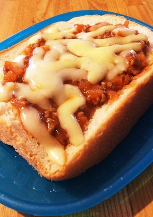 チーズとろけるミートソーストースト-レシピのメイン写真