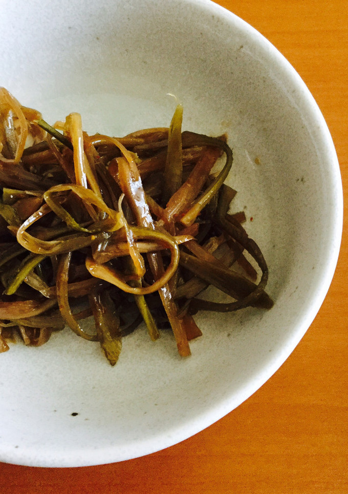 皮まで美味しく♪山うどの皮のきんぴら-レシピのメイン写真