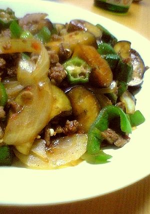 茄子・ピーマン・オクラの肉味噌炒め-レシピのメイン写真