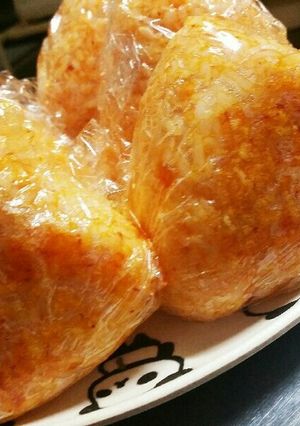 食べるラー油おにぎり-レシピのメイン写真