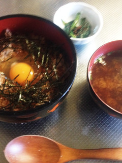 月見丼-レシピのメイン写真
