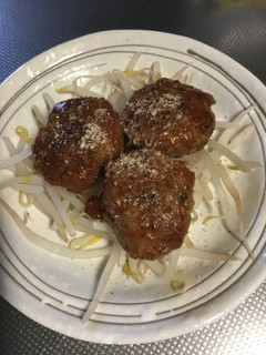 お豆腐で柔らかくなる煮込みハンバーグ-レシピのメイン写真