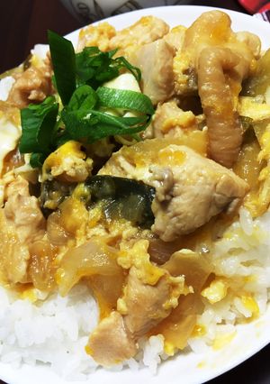 this is 親子丼-レシピのメイン写真