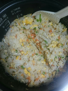 炊飯器に残ったご飯で炒飯-レシピのメイン写真