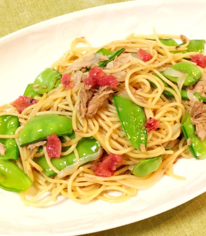 絹さやとたまねぎとツナ缶の和風パスタ-レシピのメイン写真