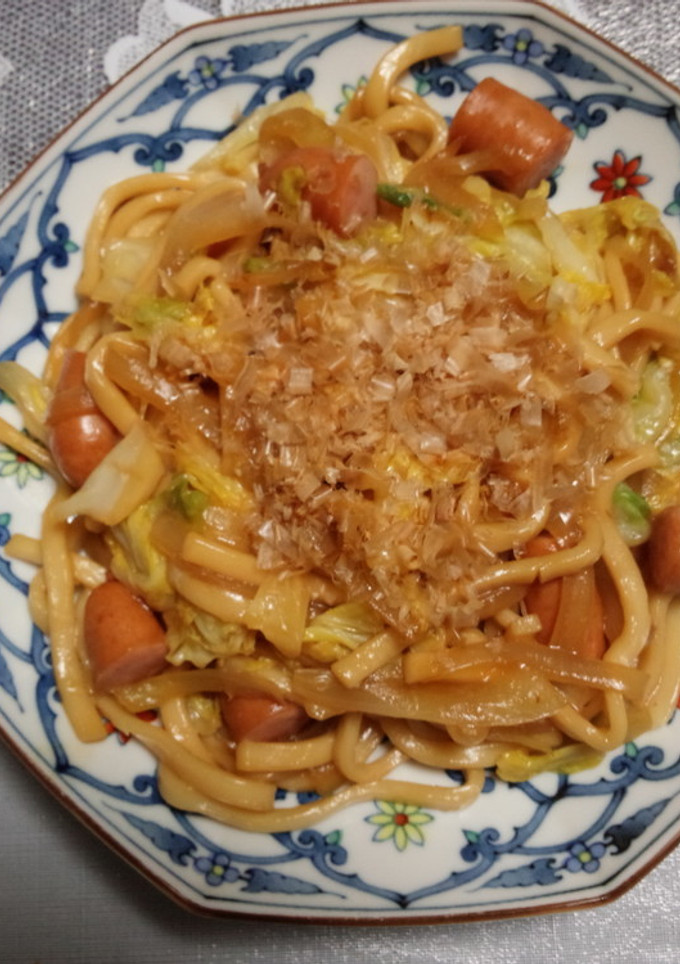 キャベツたっぷり♪我が家の焼きうどん-レシピのメイン写真