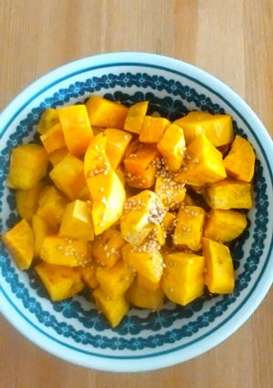 つまみ食いがとまらない　角切り蜂蜜ポテト-レシピのメイン写真