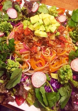 キヌアでミートソース風サラダパスタ-レシピのメイン写真