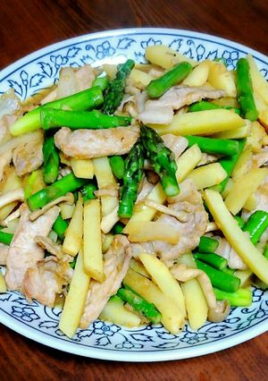 新じゃがとアスパラのスタミナ生姜焼き-レシピのメイン写真