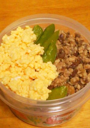 小豆と鶏のそぼろごはん-レシピのメイン写真