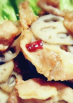 みんな大好き甘辛！れんこんと豚肉の炒め物-レシピのメイン写真