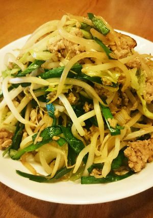 辛味と酸味が効いた☆餃子風炒め☆-レシピのメイン写真