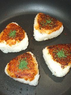 焼おにぎり♪残りご飯+山椒+味噌-レシピのメイン写真