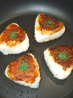 焼おにぎり♪残りご飯+山椒+味噌-レシピのメイン写真