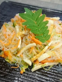 レンジで簡単♪節約和風春雨サラダ♪-レシピのメイン写真