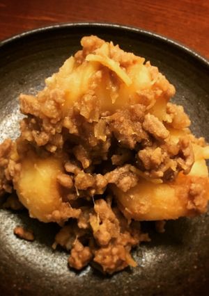簡単(・ω・)ジャガイモのそぼろ煮-レシピのメイン写真