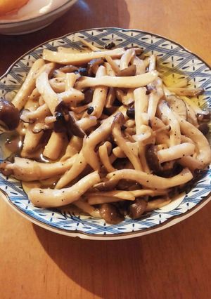 えりんぎときのこのオリーブオイル炒♪-レシピのメイン写真