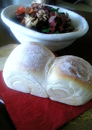 ★プチ生クリーム食パン★-レシピのメイン写真