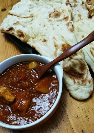 ナンやパンに合うトマトチキンカレー-レシピのメイン写真