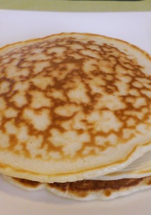 もっちりだけど軽い♪パンケーキ-レシピのメイン写真