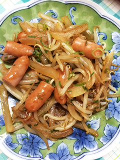 ウインナーと野菜のオイスターソース炒め-レシピのメイン写真