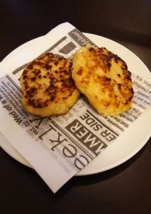 息子がパクパク味噌入り鶏挽き肉ハンバーグ-レシピのメイン写真