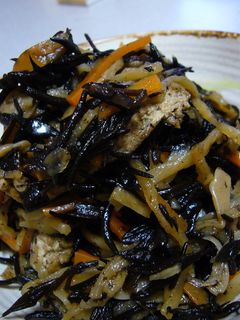 舞茸がイイ☆ひじきと切り干し大根の煮物-レシピのメイン写真