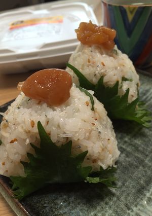 うめじゃこおにぎり-レシピのメイン写真