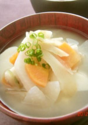 【簡単】汁物ミックス野菜を使った味噌汁-レシピのメイン写真