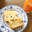 スイートはちみつ梅干と黒豆入りのケーキ