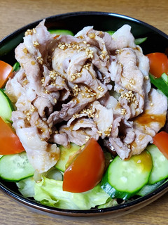 にんにく醤油タレが最高‼️豚しゃぶサラダ-レシピのメイン写真