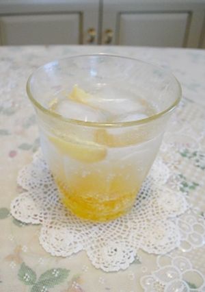 シュワシュワさわやか☆ゆず茶ソーダ-レシピのメイン写真
