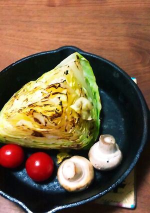 キャベツのじっくりシンプル焼き-レシピのメイン写真