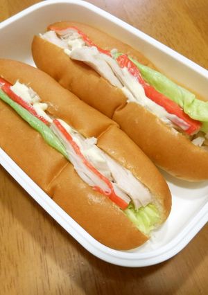 サラダチキンの簡単ホットドッグ-レシピのメイン写真