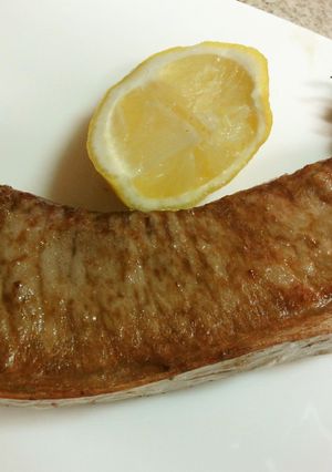 マグロのカマの塩レモン焼き-レシピのメイン写真