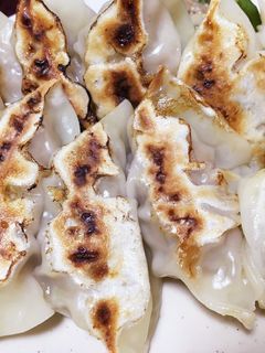 簡単♪♪チーズin大葉バジル餃子-レシピのメイン写真