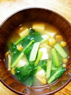 なめこと小松菜と豆腐の味噌汁-レシピのメイン写真