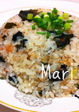 梅とわかめのさっぱり♡旨チャーハン-レシピのメイン写真