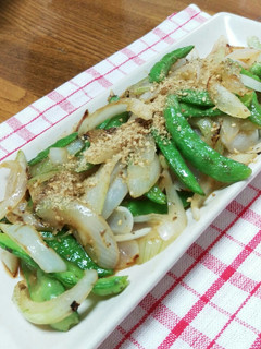 スナップえんどう&新玉ねぎの甘辛みそ炒め-レシピのメイン写真