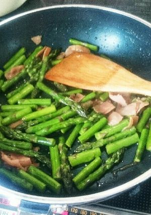 美肌☆アスパラのしょうが焼き-レシピのメイン写真