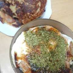 รูปของ 丼にもできる!ふわふわ生地のお好み焼き